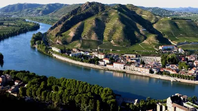 Mois de mai avec la découverte des vins du Rhône