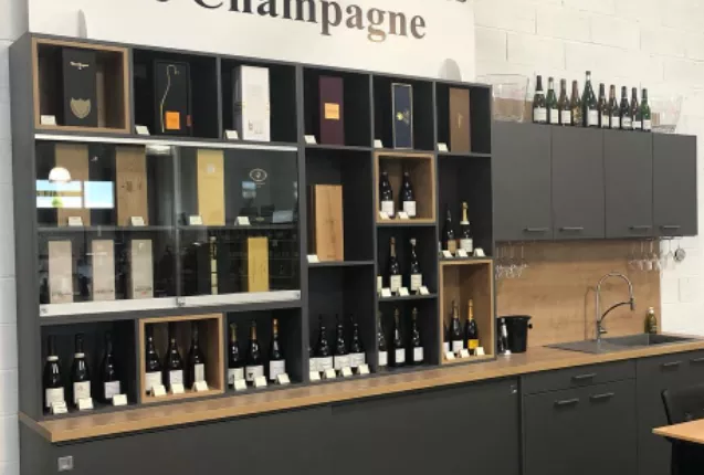 Des domaines inconnus, des vignerons iconiques, et des vins peu ordinaires  Voici quatre nouveaux domaines disponibles chez CPH Chalons